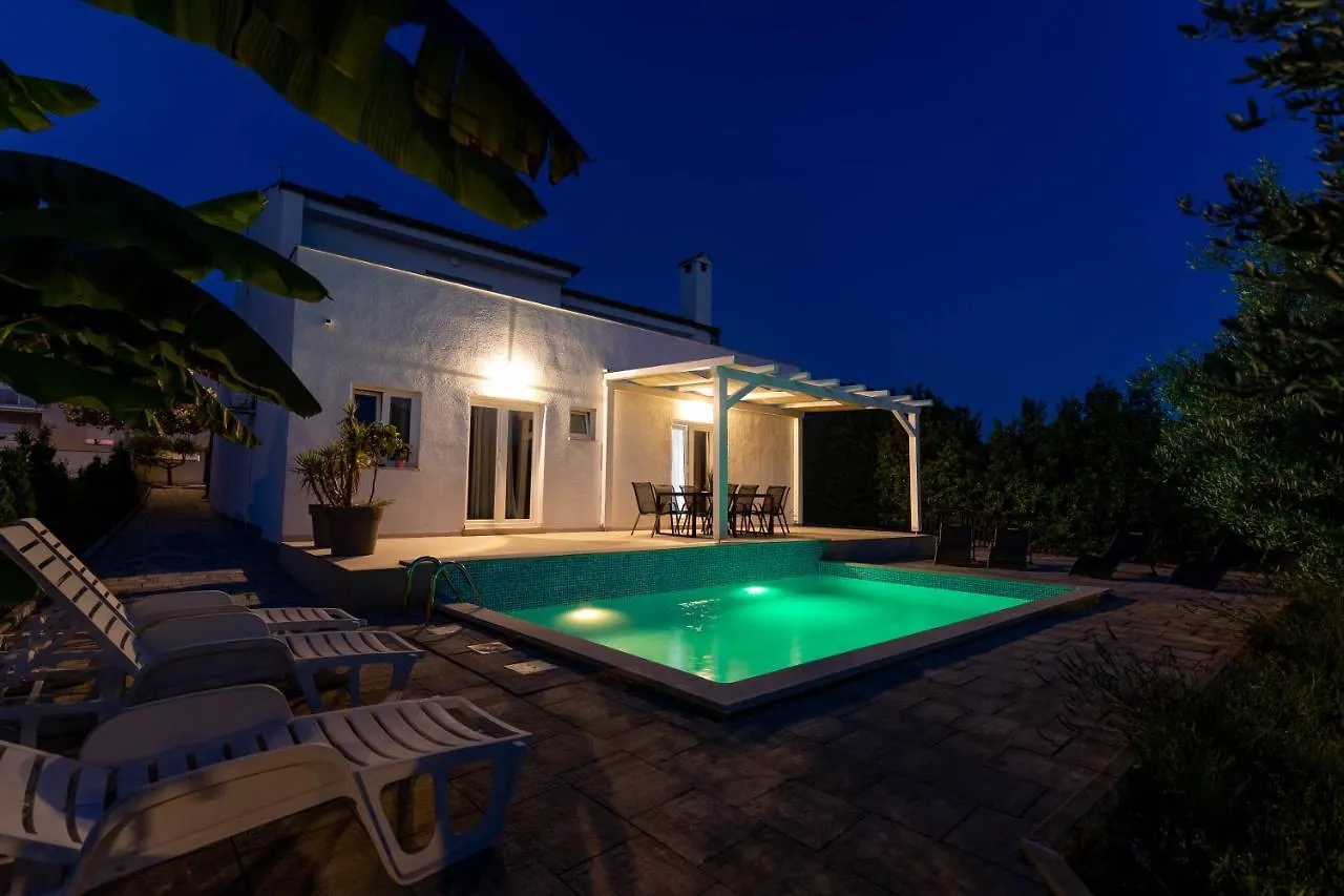 Deluxe Villa Valbruna Rovigno